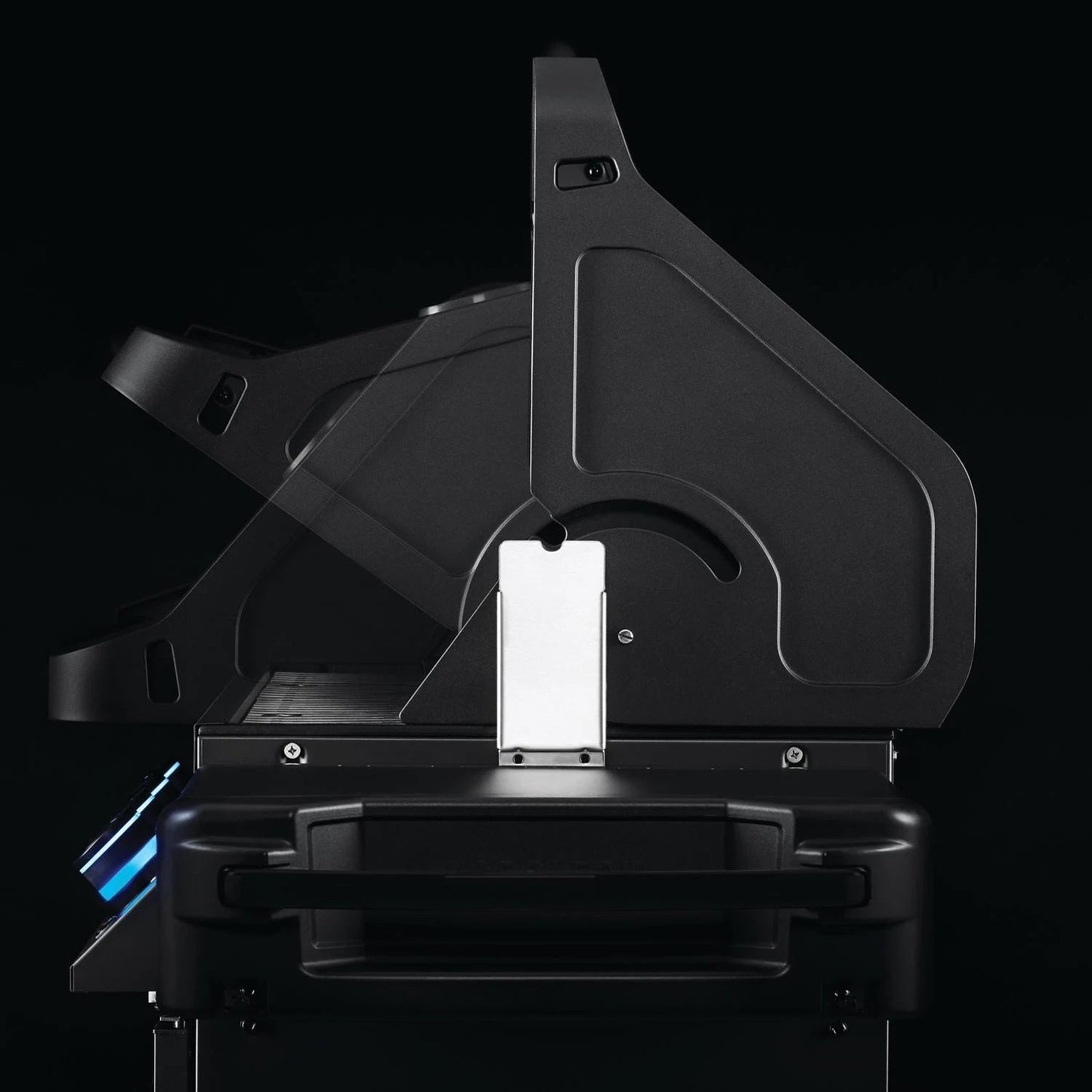 Napoleon Phantom Prestige® 500 with Infrared Side and Rear Burners