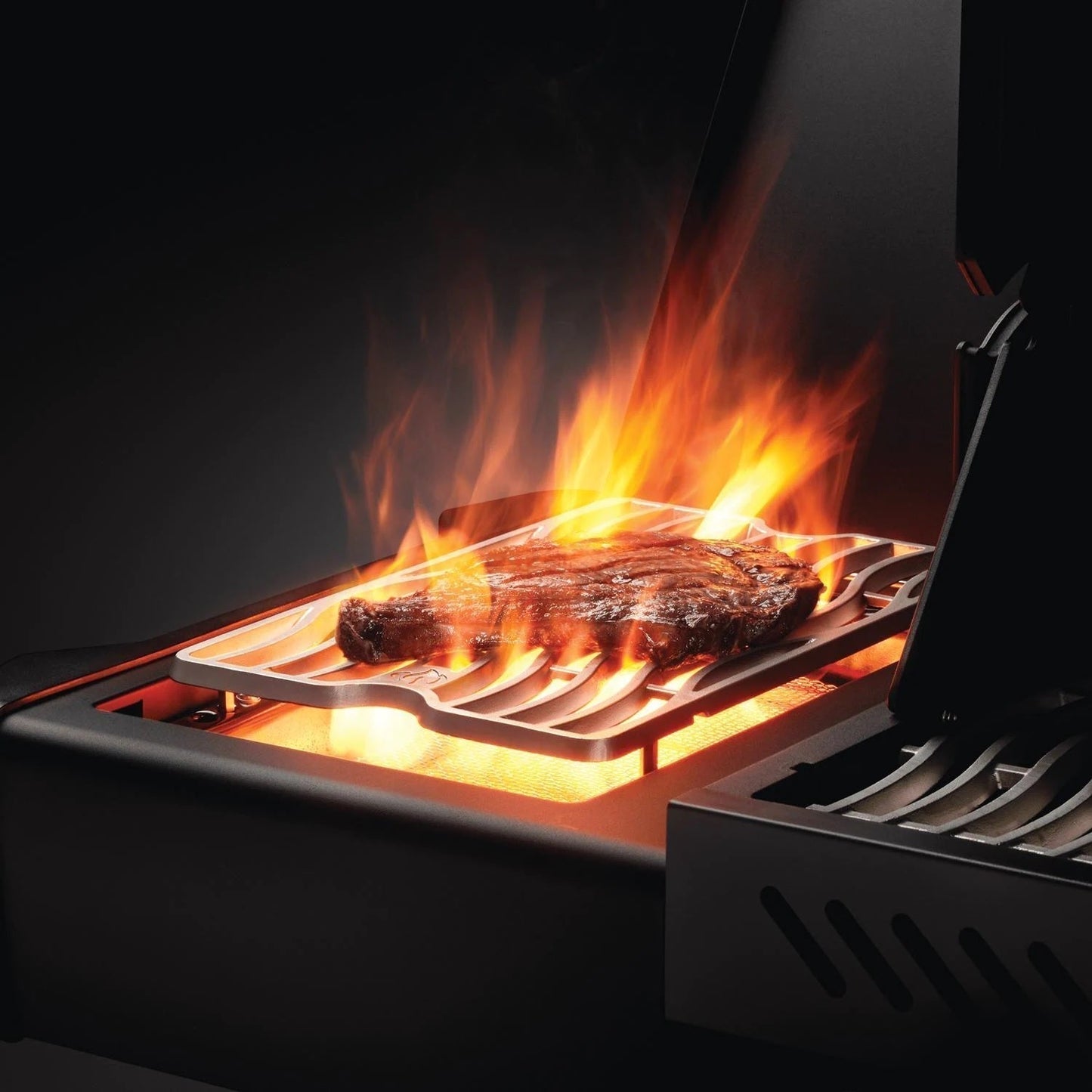 Napoleon Phantom Prestige® 500 with Infrared Side and Rear Burners
