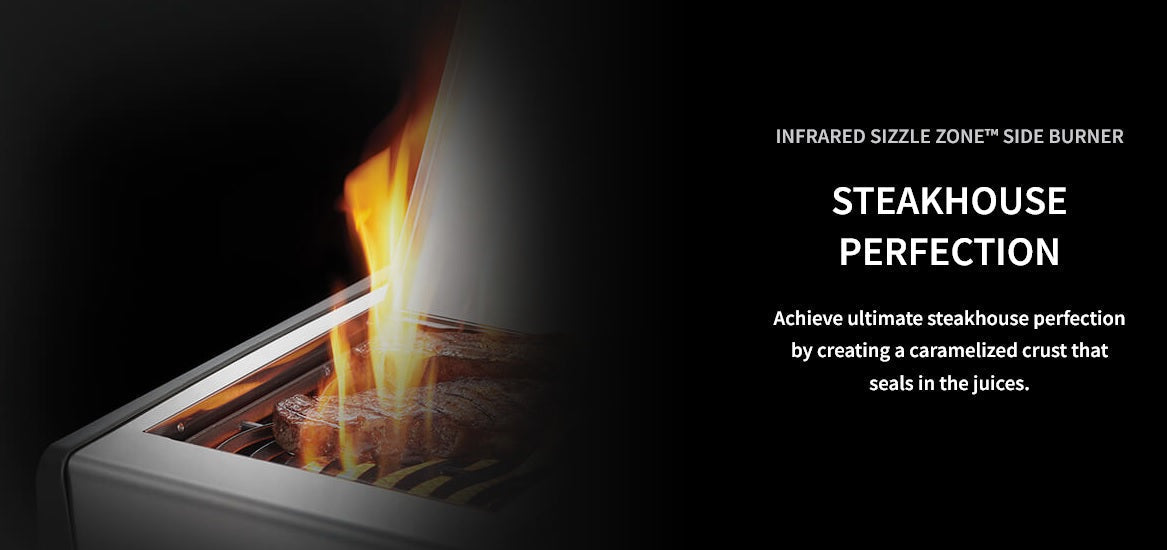 Napoleon Rogue® XT 525 Series with Infrared Side Burner