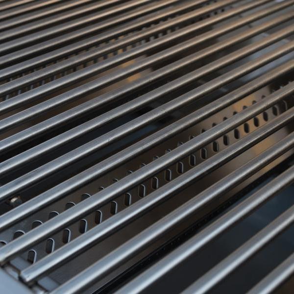 Bull Outlaw 30" 4-Burner Cart Mount Grill